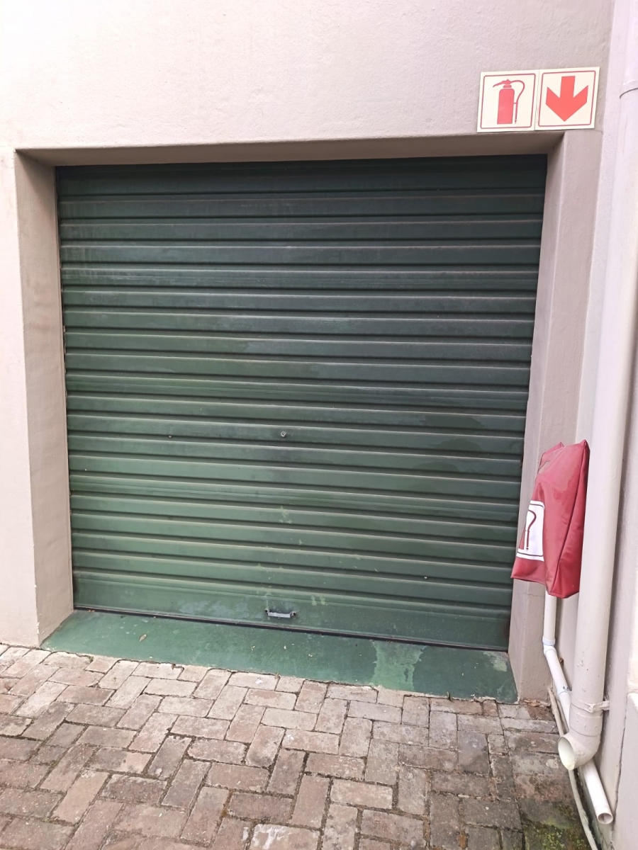 To Let 2 Bedroom Property for Rent in Wavecrest Eastern Cape